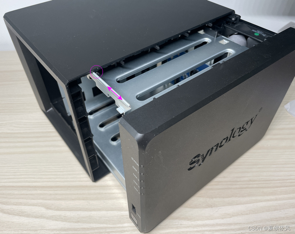 群晖 Sonology NAS DS920+ 拆机装机方法插图 群晖 Sonology NAS DS920+ 拆机装机方法插图